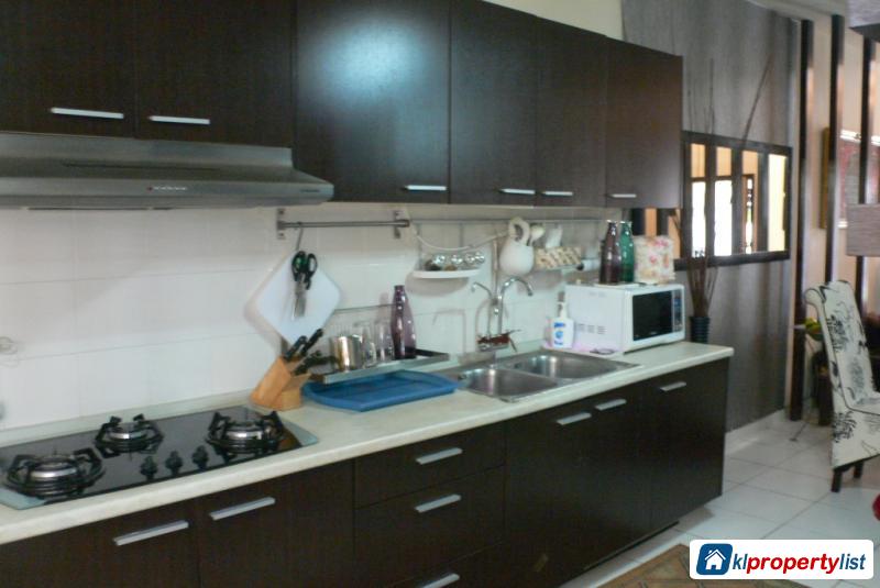 5 bedroom 2.5-sty Terrace/Link House for sale in Petaling Jaya - image 10