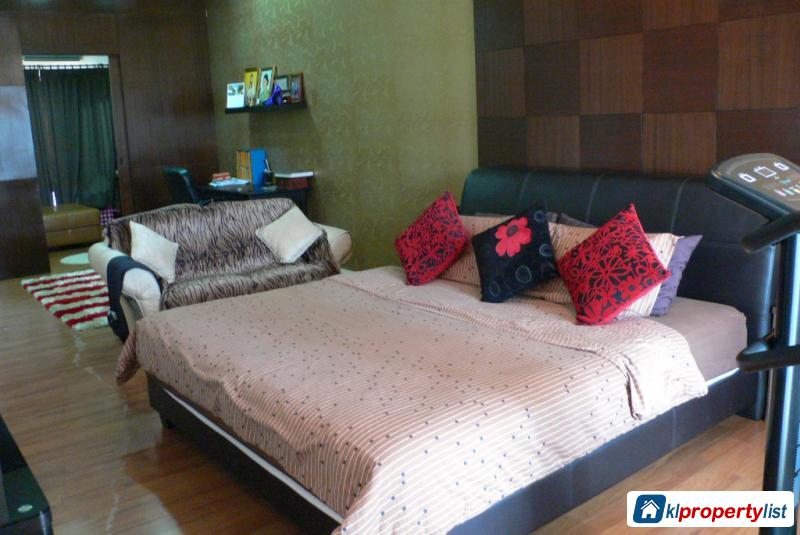 5 bedroom 2.5-sty Terrace/Link House for sale in Petaling Jaya - image 7