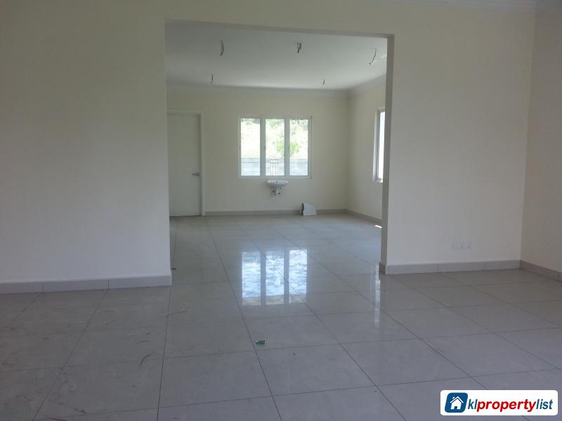 7 bedroom Semi-detached House for sale in Sungai Buloh - image 2