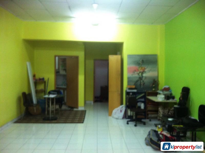 3 bedroom Apartment for sale in Sungai Buloh - image 5