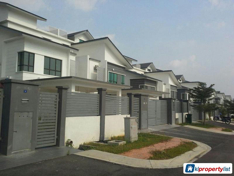 6 bedroom 2.5-sty Terrace/Link House for sale in Puchong - image 4