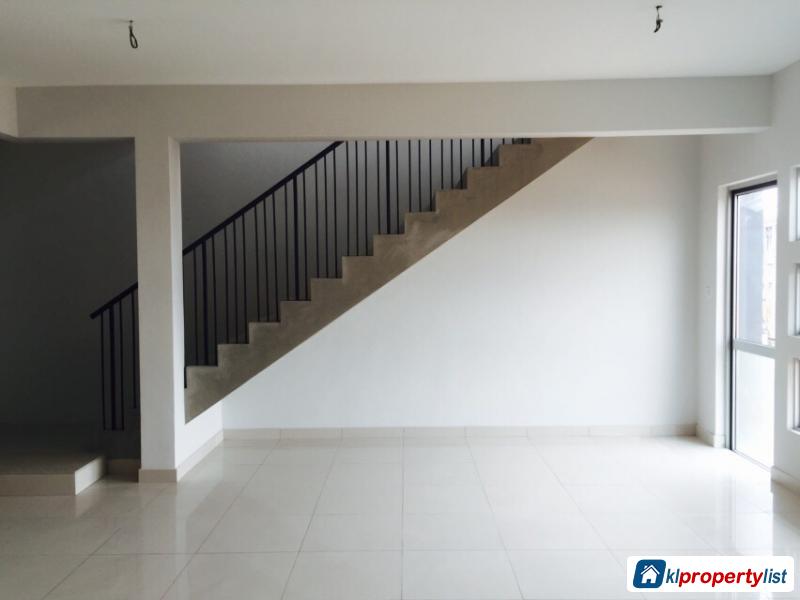 4 bedroom 3-sty Terrace/Link House for sale in Ampang - image 4