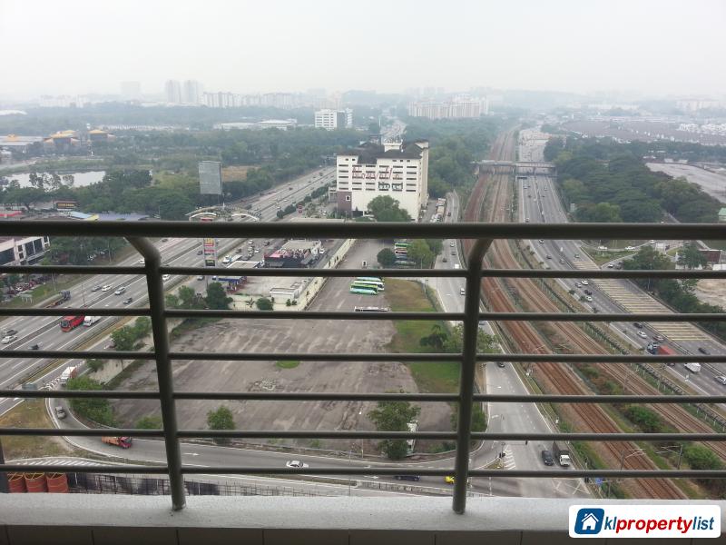 3 bedroom Apartment for sale in Seri Kembangan - image 3
