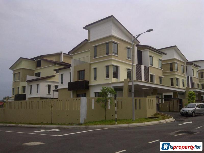 6 bedroom Semi-detached House for sale in Kajang - image 9