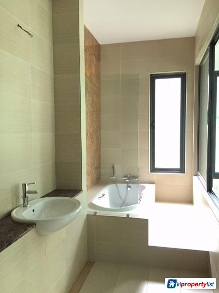 6 bedroom Semi-detached House for sale in Kajang - image 3