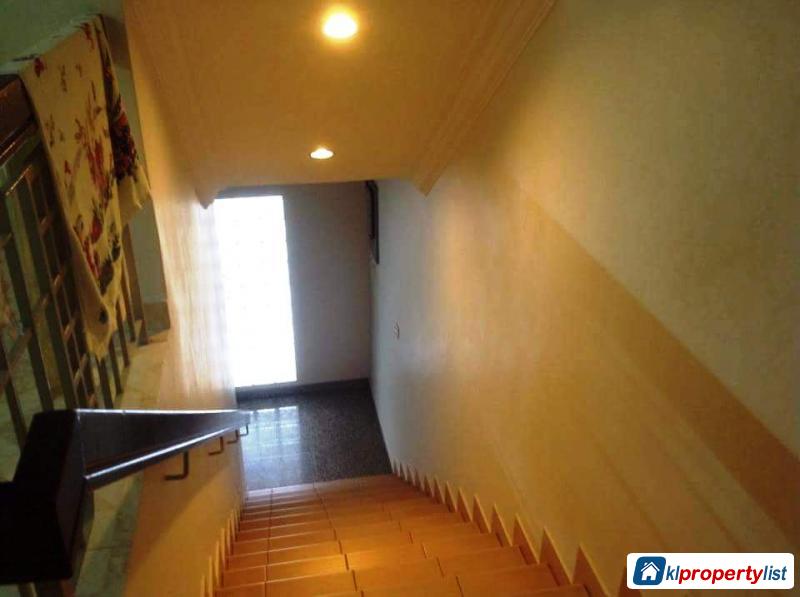 4 bedroom 2-sty Terrace/Link House for sale in Bandar Mahkota Cheras in Selangor - image