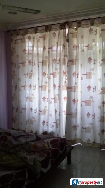 3 bedroom 2-sty Terrace/Link House for sale in Bandar Mahkota Cheras in Malaysia - image