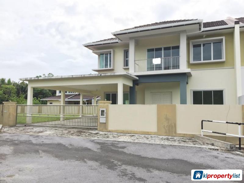 Pictures of 4 bedroom Semi-detached House for sale in Kuching