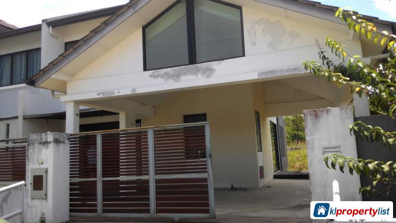 Picture of 4 bedroom Semi-detached House for sale in Kuching