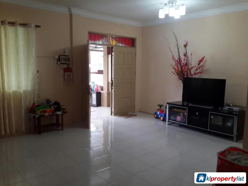 Pictures of 4 bedroom 2-sty Terrace/Link House for sale in Kuching