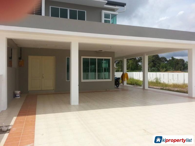 4 bedroom Semi-detached House for sale in Kuching - image 2