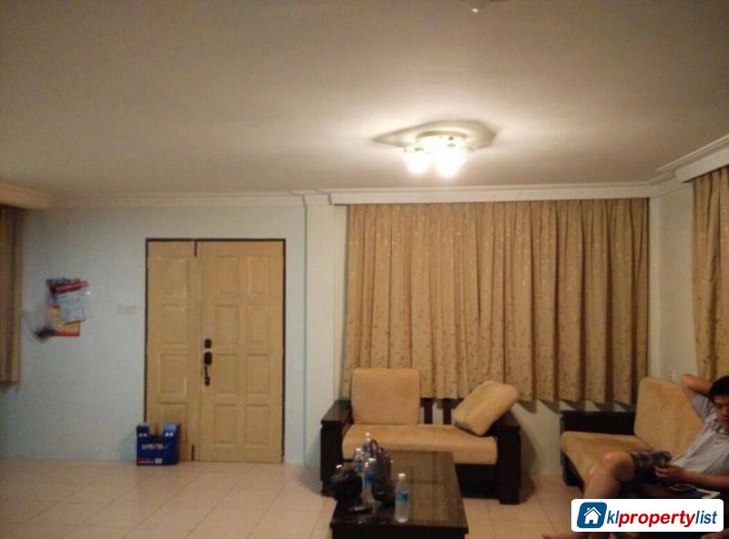 4 bedroom 2-sty Terrace/Link House for sale in Kuching - image 2