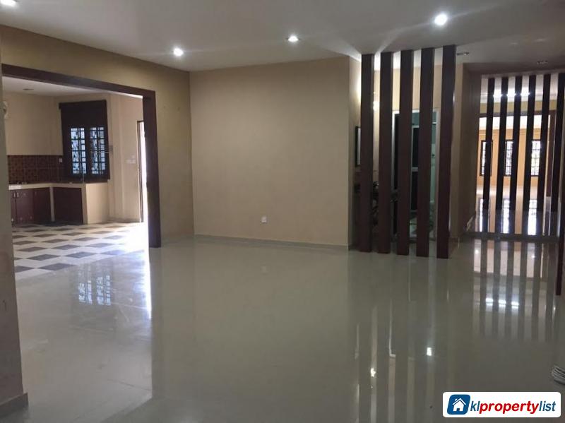 3 bedroom Semi-detached House for sale in Kuching - image 4