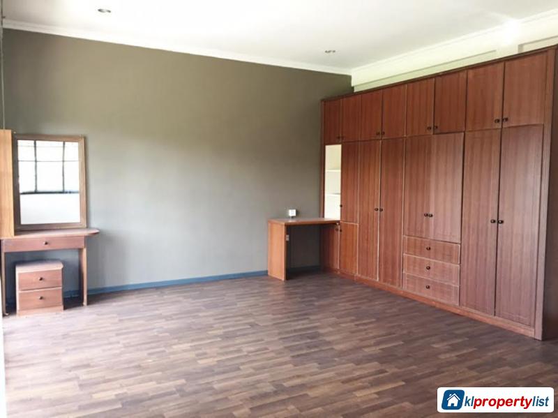 4 bedroom Semi-detached House for sale in Kuching - image 6