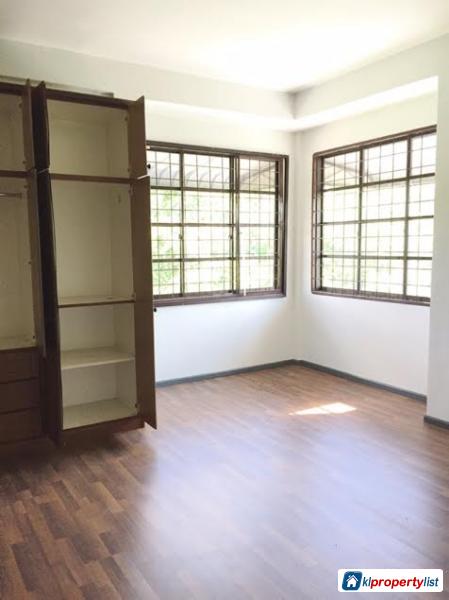 4 bedroom Semi-detached House for sale in Kuching - image 7