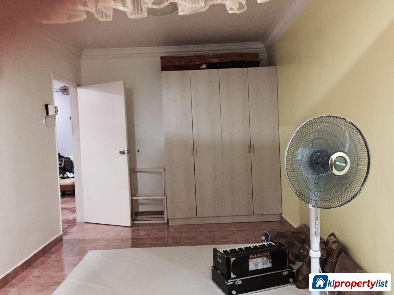 4 bedroom 2-sty Terrace/Link House for sale in Cheras in Kuala Lumpur - image