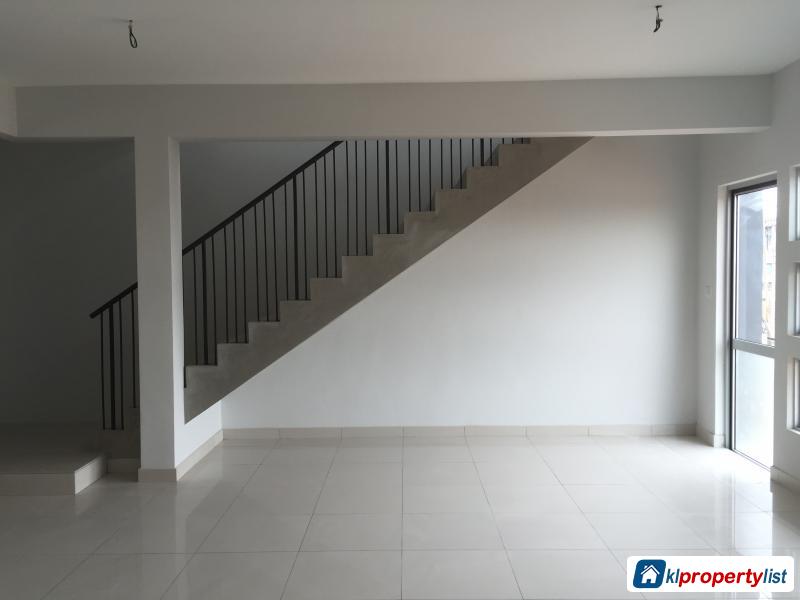 4 bedroom 3-sty Terrace/Link House for sale in Ampang - image 3