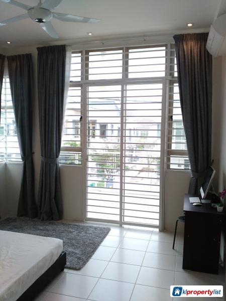 4 bedroom Semi-detached House for sale in Jenjarom - image 10