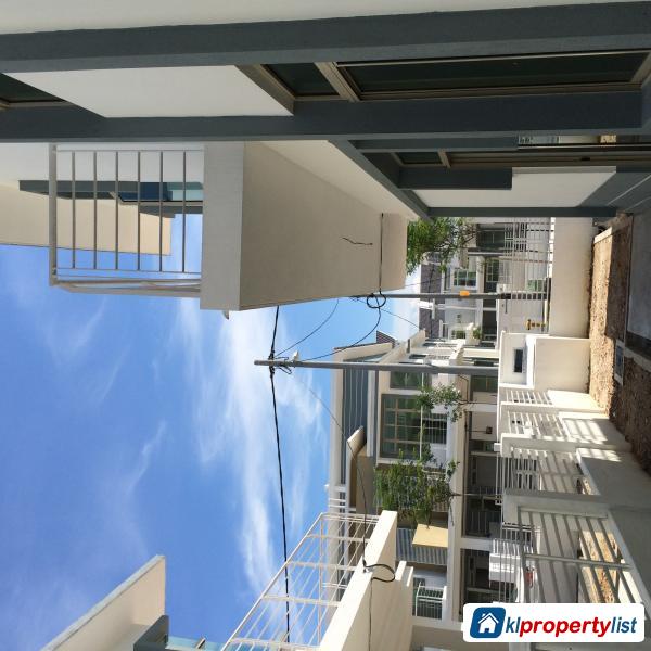 4 bedroom Semi-detached House for sale in Jenjarom - image 4