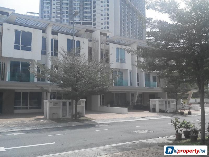 7 bedroom 3-sty Terrace/Link House for sale in Ampang - image 1