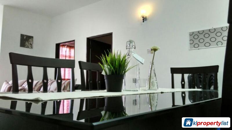 3 bedroom Apartment for sale in Cheras - image 2