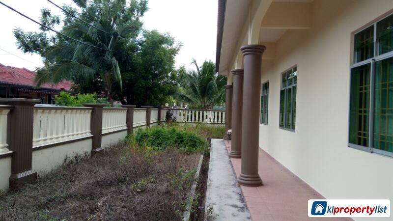 4 bedroom Semi-detached House for sale in Muar - image 7