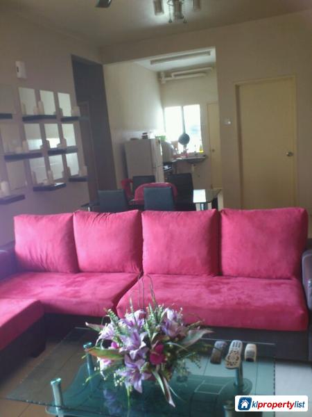 3 bedroom Apartment for sale in Banting