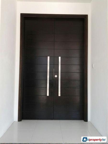 6 bedroom 2-sty Terrace/Link House for sale in Banting in Selangor