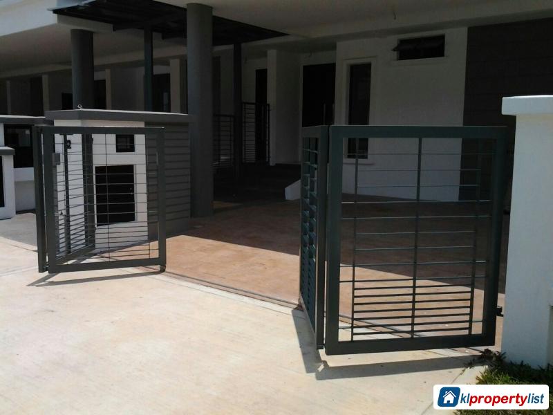 6 bedroom 2-sty Terrace/Link House for sale in Banting in Malaysia