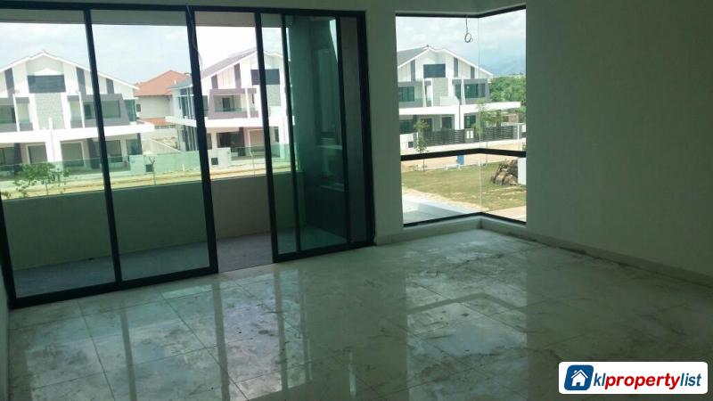 5 bedroom Semi-detached House for sale in Ipoh in Perak - image