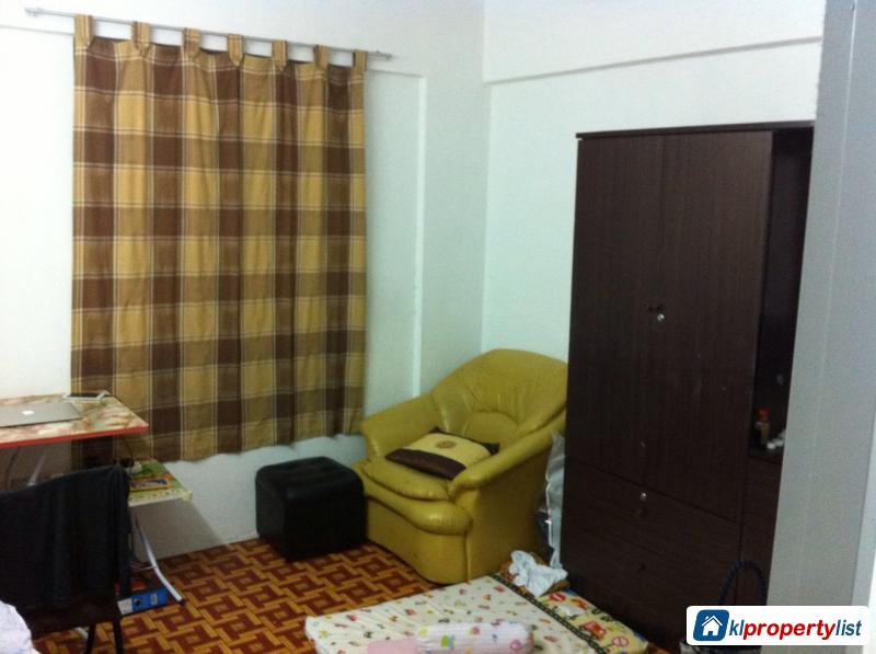 3 bedroom Flat for sale in Greenlane - image 3