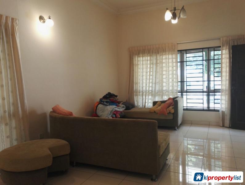 4 bedroom 2-sty Terrace/Link House for sale in Seri Kembangan in Selangor - image