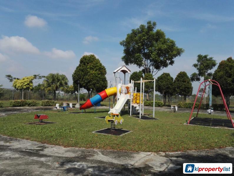 4 bedroom 2-sty Terrace/Link House for sale in Seri Kembangan in Malaysia - image