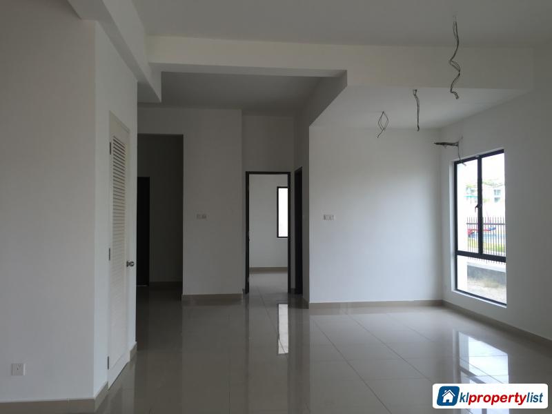 6 bedroom 3-sty Terrace/Link House for sale in Puchong - image 4