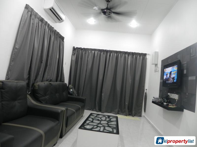 Terrace/Link House Rentals for rent in Melaka Tengah - image 4