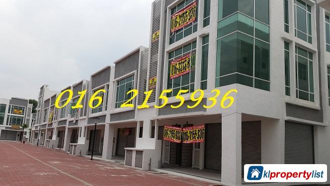 Shop-Office for sale in Seri Kembangan - image 2