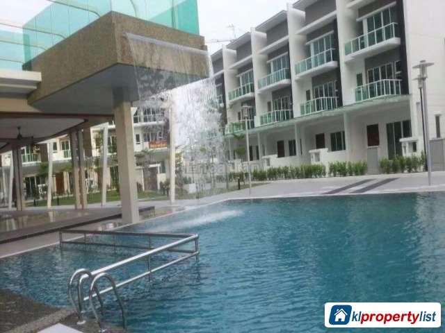 5 bedroom 3-sty Terrace/Link House for sale in Georgetown - image 2