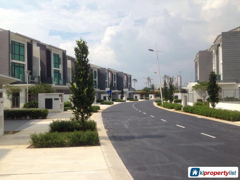 5 bedroom 3-sty Terrace/Link House for sale in Setia Alam in Selangor