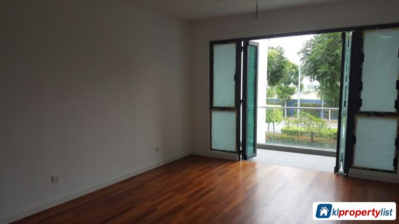 5 bedroom 3-sty Terrace/Link House for sale in Setia Alam in Malaysia