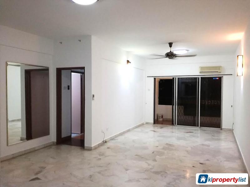 3 bedroom Condominium for sale in Semenyih