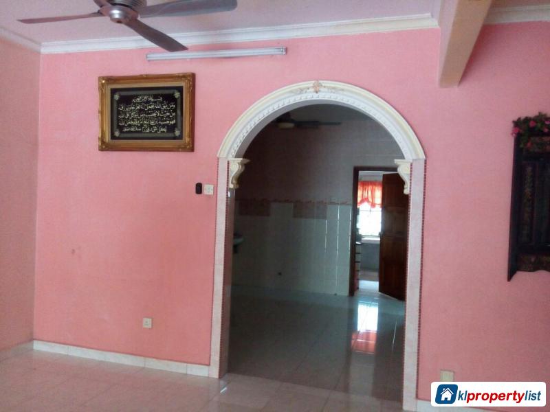 4 bedroom 2-sty Terrace/Link House for sale in Semenyih - image 2