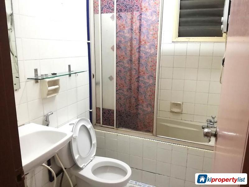 Picture of 3 bedroom Condominium for sale in Semenyih in Selangor