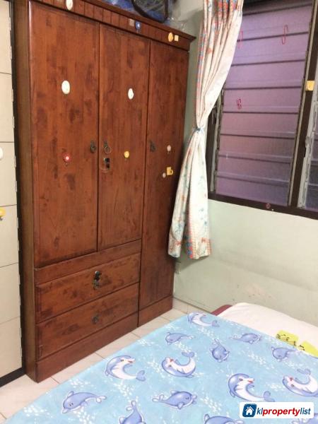 Room in apartment for rent in Ara Damansara in Selangor