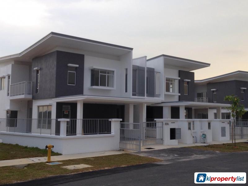6 bedroom Semi-detached House for sale in Cheras - image 2