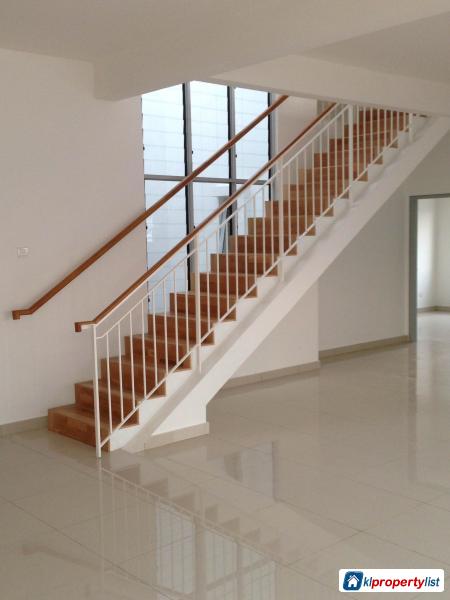 6 bedroom Semi-detached House for sale in Cheras - image 3