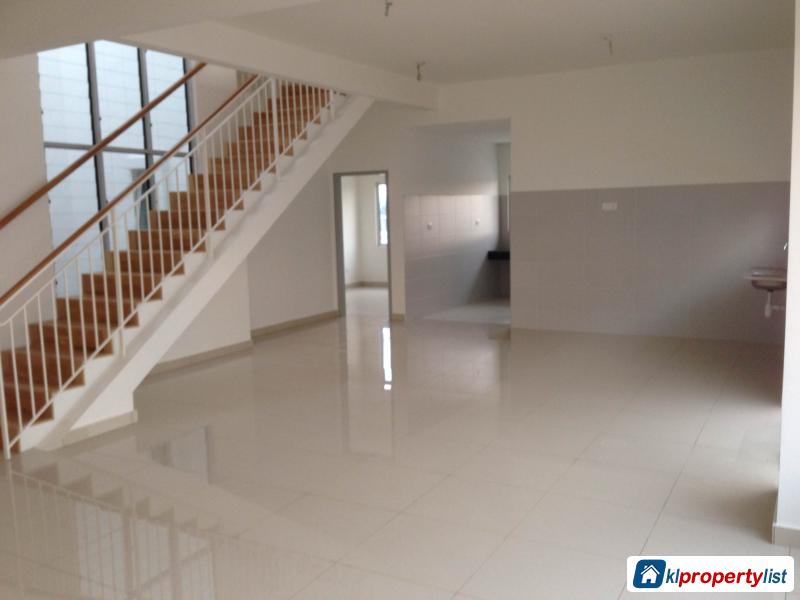 6 bedroom Semi-detached House for sale in Cheras - image 7