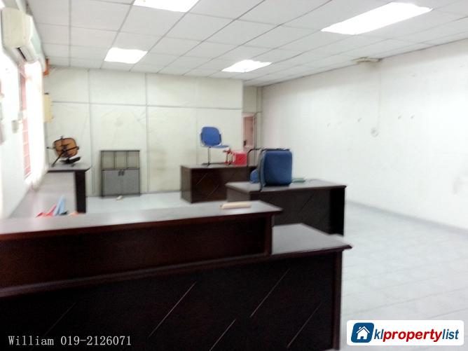 Factory for rent in Balakong - image 5