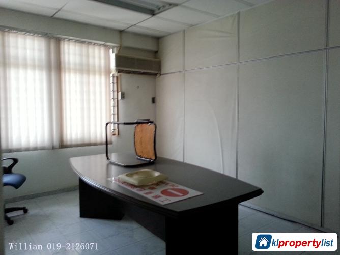 Factory for rent in Balakong in Selangor - image