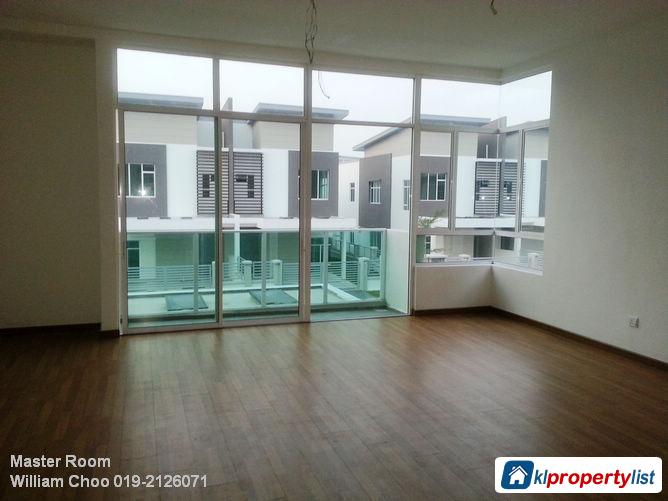 6 bedroom Semi-detached House for sale in Klang - image 9