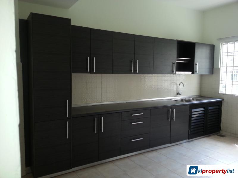 4 bedroom 2-sty Terrace/Link House for sale in Kuchai Lama - image 2